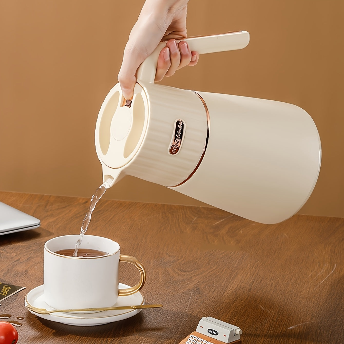 A Stainless Steel Insulated Kettle for Home Use, a Vacuum Coffee Pot, Double-Layer Heat-Resistant Teapot, Press-To-Pour Insulated Hot Water Kettle